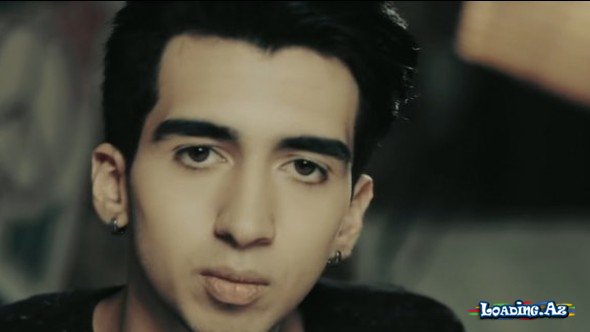 Çağatay Akman - Gece Gölgenin Rahatına Bak - LoaDinG.Az
