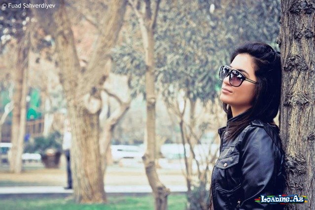 Axtarır gözlərim hər yanda səni