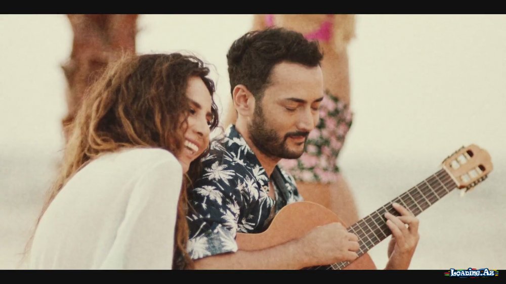 Emirhan Cengiz feat. Betül Demir - Hacıyatmaz - LoaDinG.Az