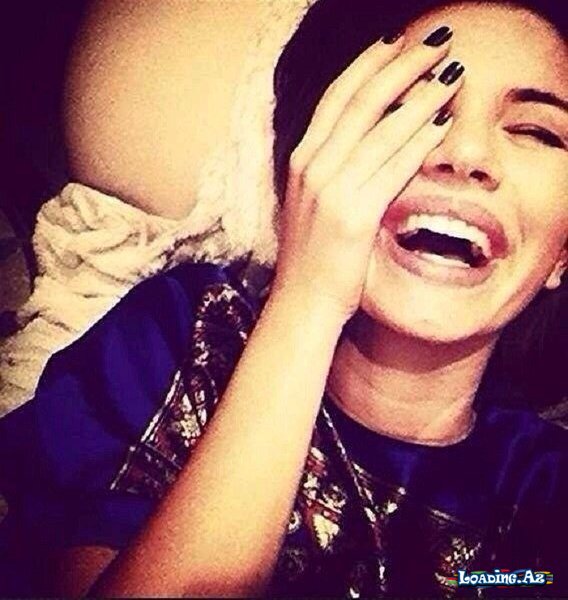Qadınlar və doğum tarixinin falı - LoaDinG.Az