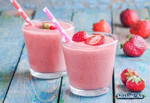 Çiyələkli milkshake - LoaDinG.Az