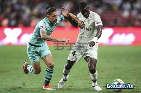 “Arsenal” PSJ-ni darmadağın etdi - LoaDinG.Az