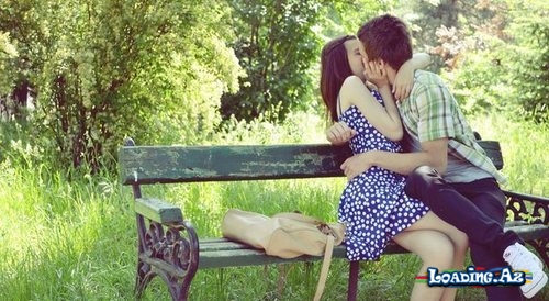 Любовь как лыжи: их пара, третья уже ни к чему))