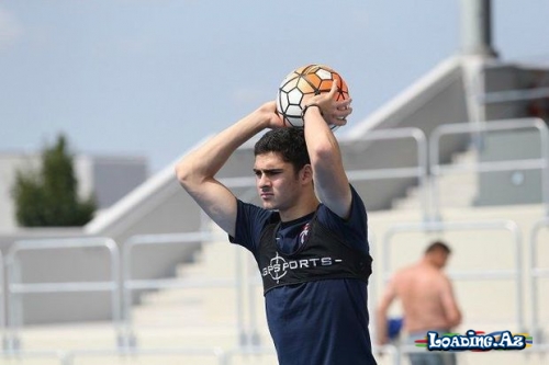 Ramil Şeydayev Rusiya klubunda - FOTO - LoaDinG.Az