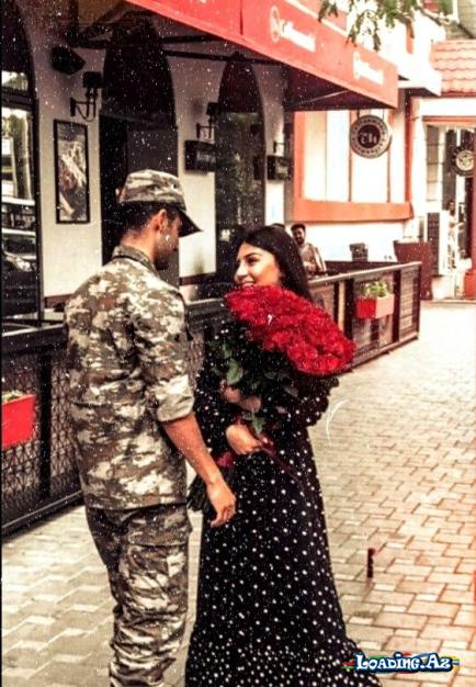 Məsafələrin bir önəmi yoxdu harda olursan ol sevərsən, sevdiyin insanı. İstər başqa ölkə, şəhər və.s harda olmağından aslı olmayaraq biri ilə nəfəs alarsan..❤️