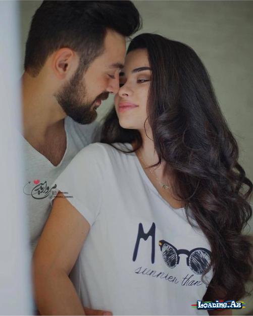 Bir qadın səni sevirsə qoxlayaraq öpər səni - LoaDinG.Az