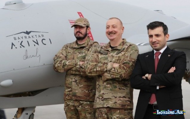 "Akıncı" hücum PUA-larının uçuşundan - FOTOLAR - LoaDinG.Az