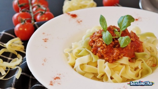 Bolonya üsulu spagetti - LoaDinG.Az