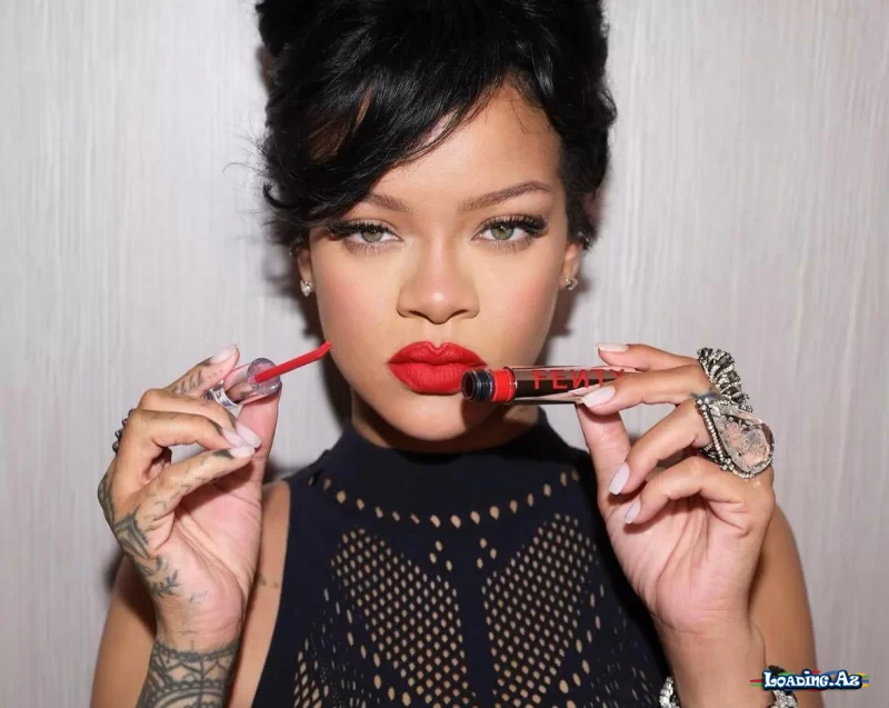 Hər zaman dəbdə olan ən yaxşı 5 dırnaq rəngi - LoaDinG.Az