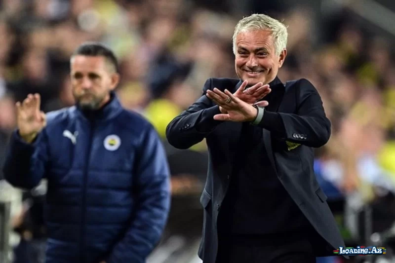Mourinyo: "İngiltərə Premyer Liqasına adlarını heç bilmədiyim məşqçilər gedirlər" - LoaDinG.Az
