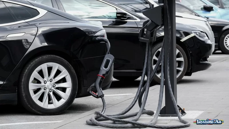 Elektromobil sahibi bu maşınların problemlərini açıqladı - LoaDinG.Az