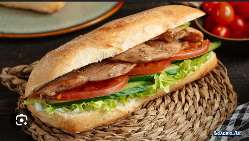 🥪 Toyuqlu Sendviç🍗 - LoaDinG.Az