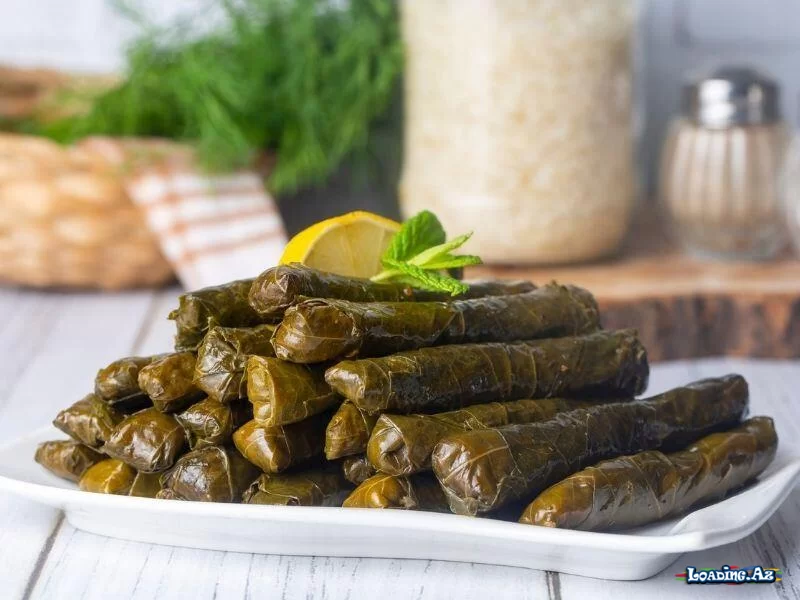 Sumaqlı yarpaq dolması resepti - LoaDinG.Az
