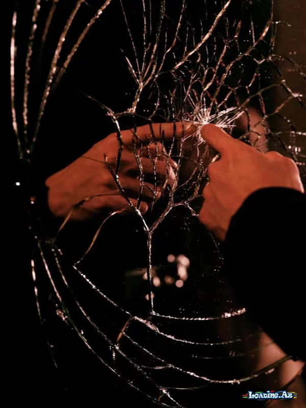 Eyni müstəvidə paralel xəttlər - LoaDinG.Az
