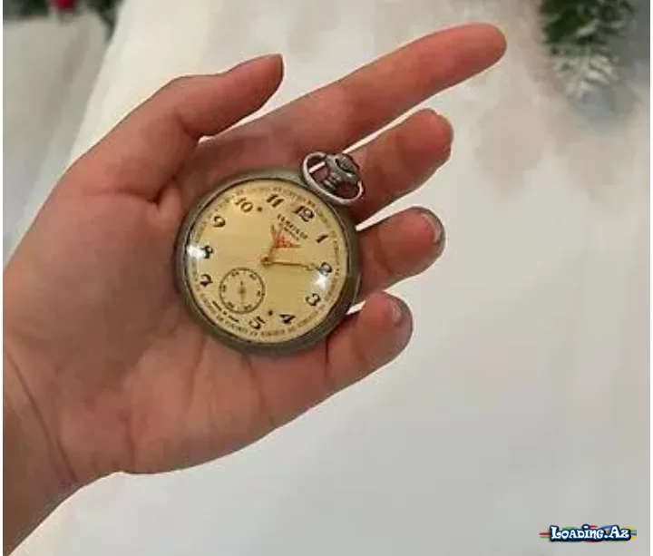 Köhnə Saat - LoaDinG.Az