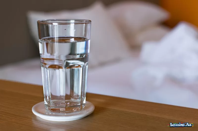 Matlaşmış stəkanları necə parıldatmaq olar? - LoaDinG.Az