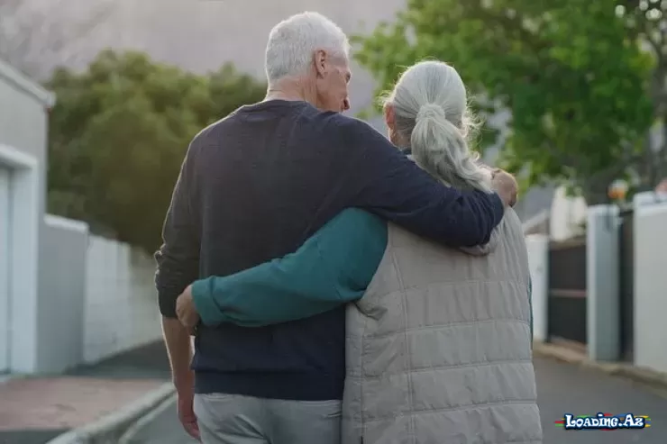 Evliliklərinin 75-ci ilini qeyd edən cütlük - xoşbəxtliyin sirri - LoaDinG.Az