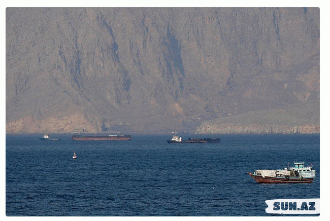 İran sanksiyalar fonunda neft ixracını artırır - LoaDinG.Az