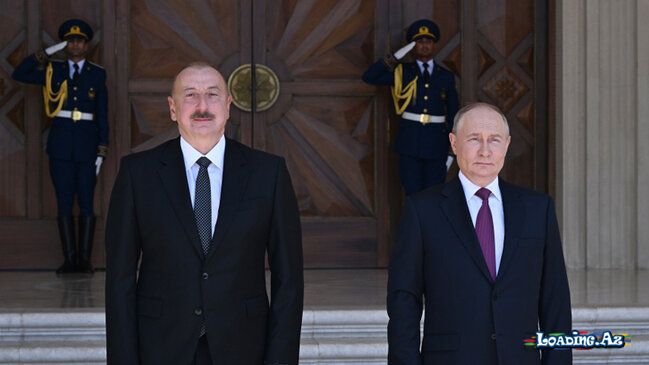 Vladimir Putin İlham Əliyevə zəng edib - LoaDinG.Az